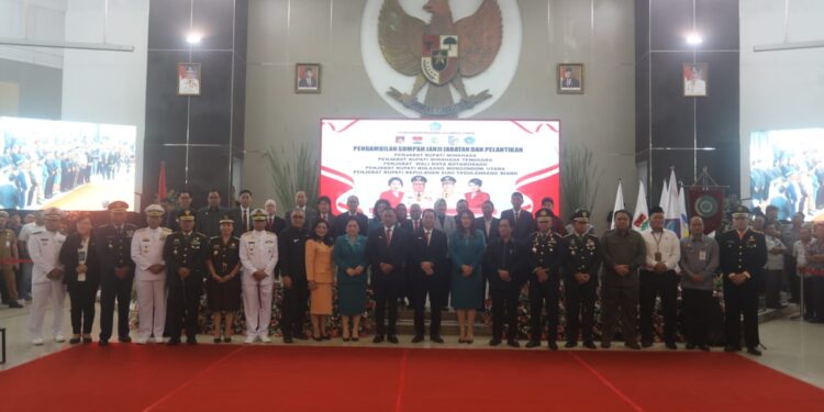 Kuoso Nggendong Lali, Di Balik Nasihat Mendalam Gubernur OD Untuk 5 Pj Bupati dan Walikota