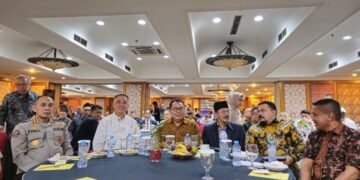 SMSI Sematkan Anugerah Pin Emas Kepada Jaksa Agung RI ST Burhanuddin