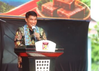 Ribuan Warga Ikuti Pengucapan Syukur di Tondano, Gubernur dan Wakil Gubernur Turut Hadir